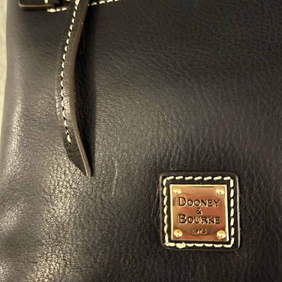 Dooney and Bourke Small Zip Top Crossbody in midnight blue, Smooth Leather - Picture 9 of 11